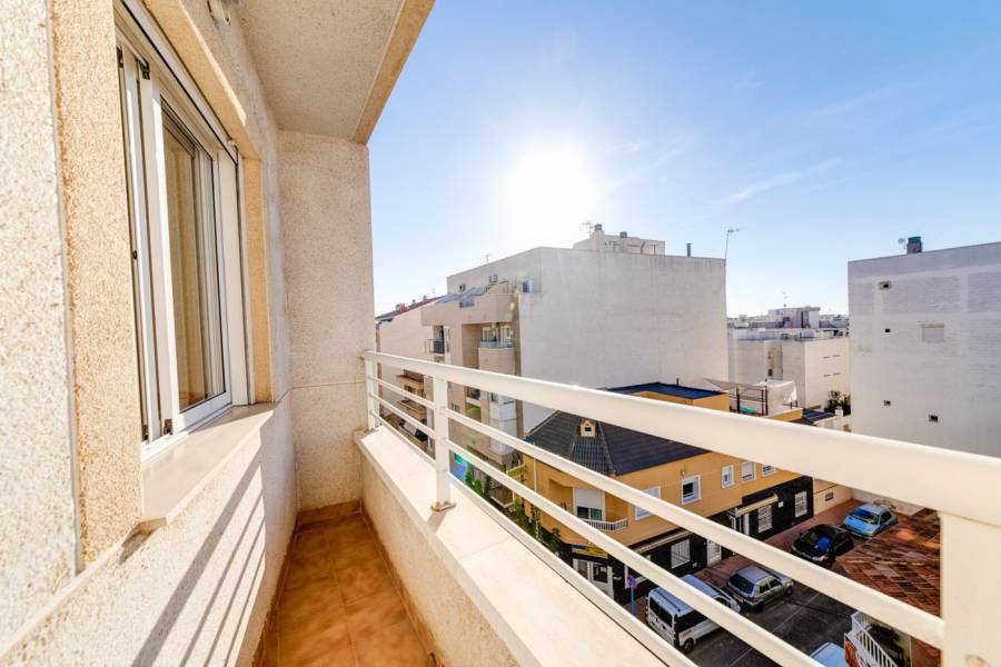 Sale - Apartment - Centro - Torrevieja