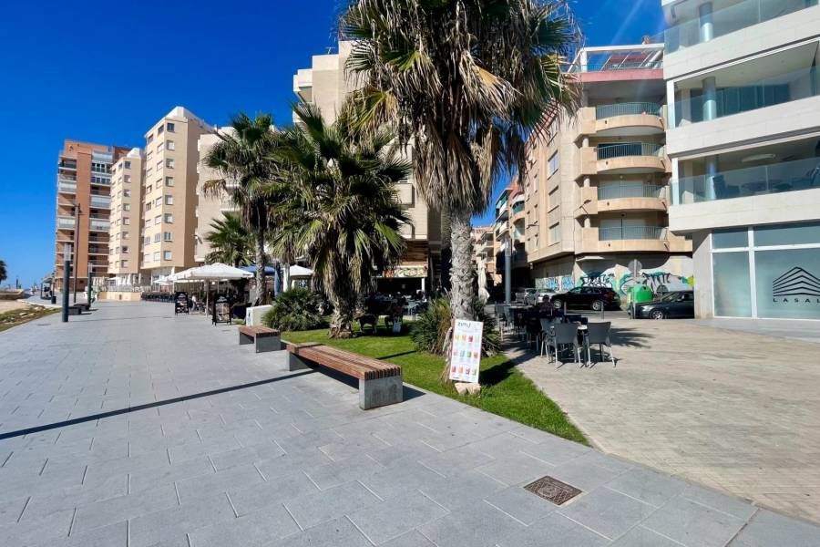 Venta - Apartamento - Playa del cura - Torrevieja