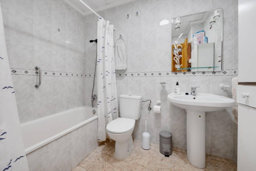 Venta - Apartamento - Habaneras - Torrevieja