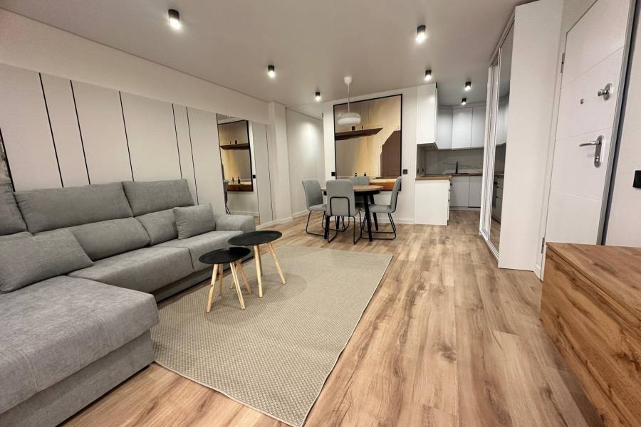 Venta - Apartamento - Estacion de autobuses - Torrevieja