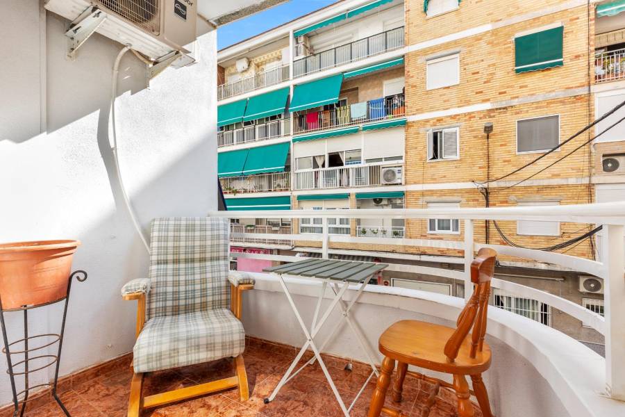 Sale - Apartment - Centro - Torrevieja