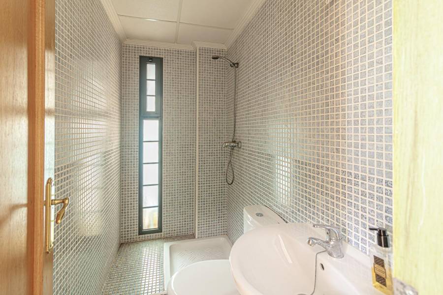Venta - Adosado - Aguas Nuevas - Torrevieja