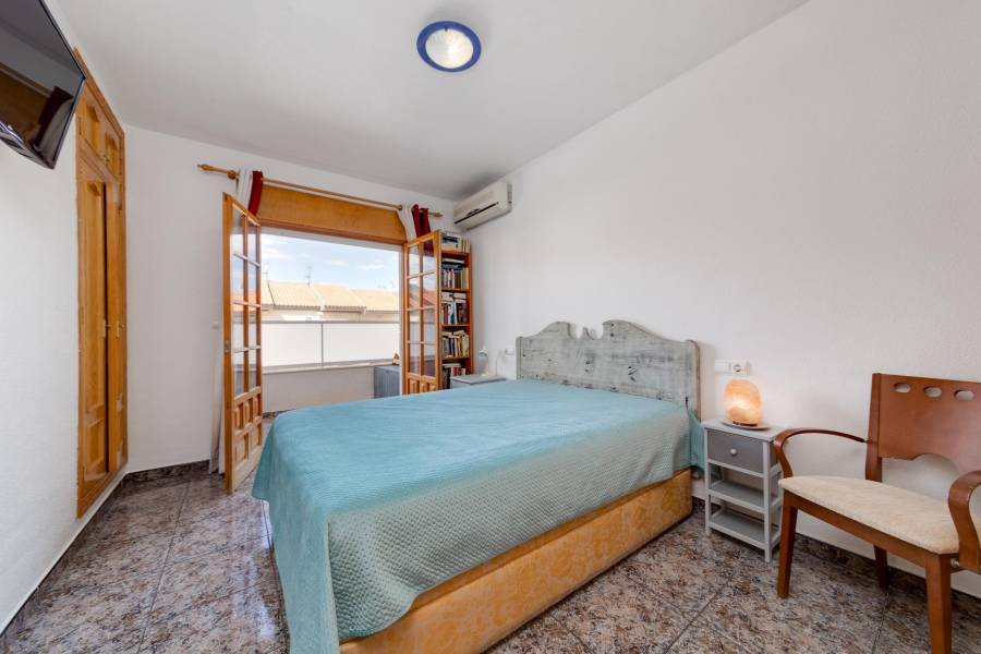 Vente - Maison mitoyenne - SANTIAGO DE LA RIBERA - Santiago de la ribera