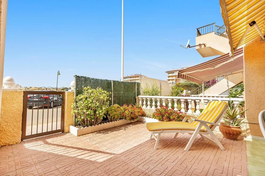 Sale - Bungalow Ground Floor - La Mata - Torrevieja