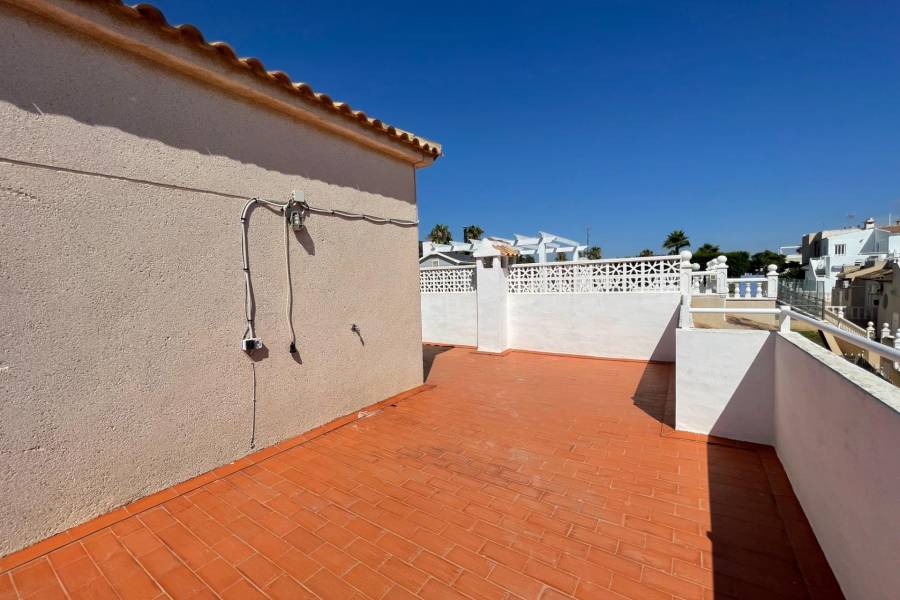 Sale - Terraced house - Los altos - Torrevieja