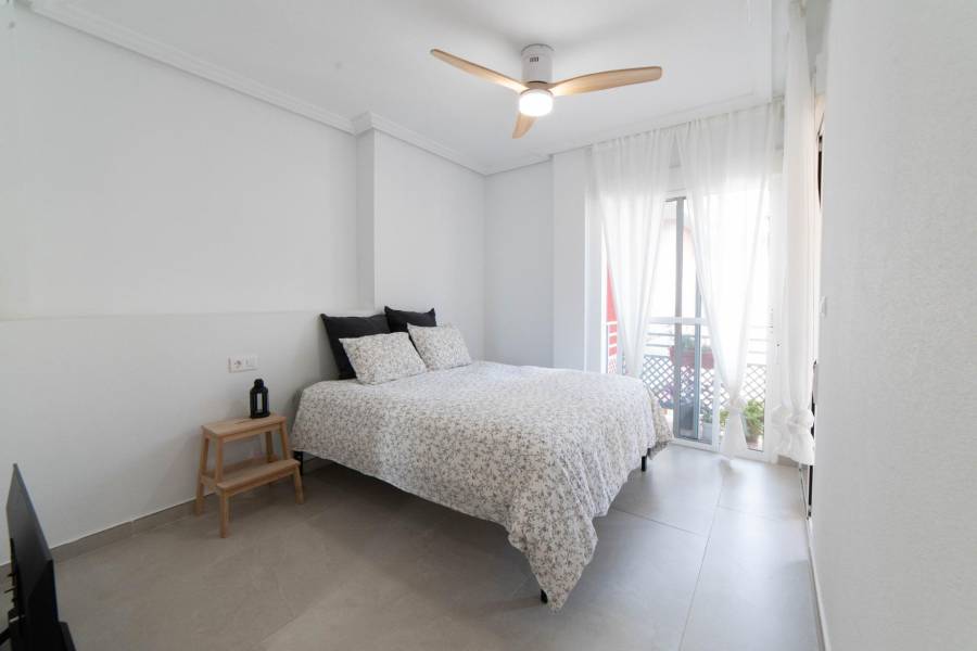 Venta - Casa Tipo Dúplex - La Aparecida - Orihuela