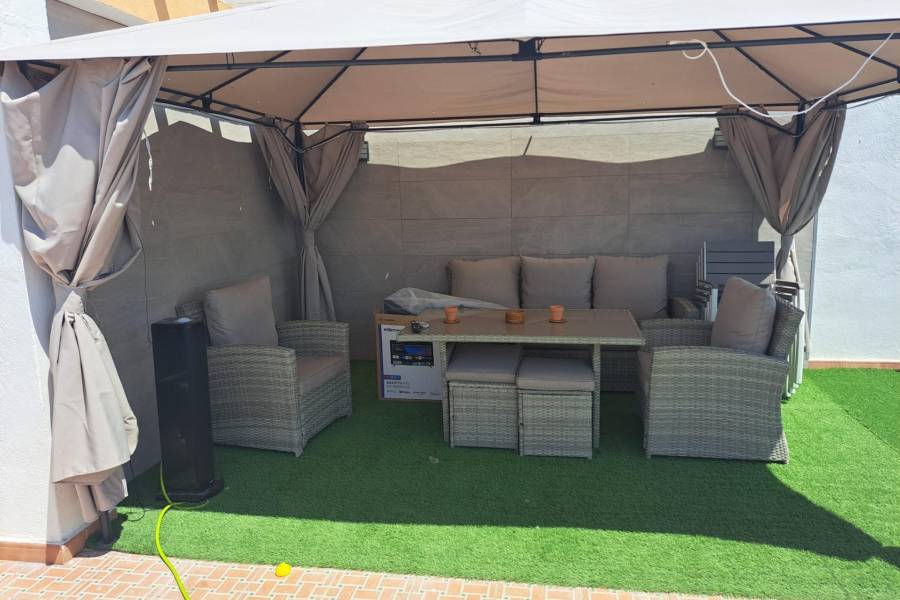 Venta - Bungalow Planta Alta - Centro - Torrevieja