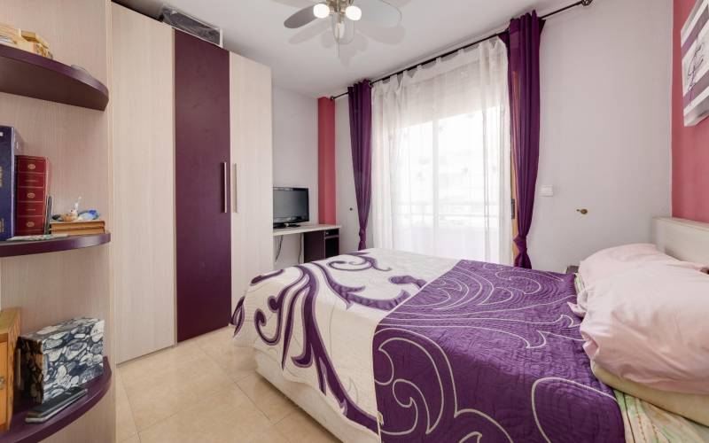 Apartamento - Sale - Centro - Torrevieja