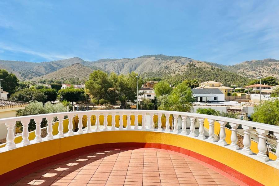 Vente - Villa - Urb. Montepinar - Orihuela