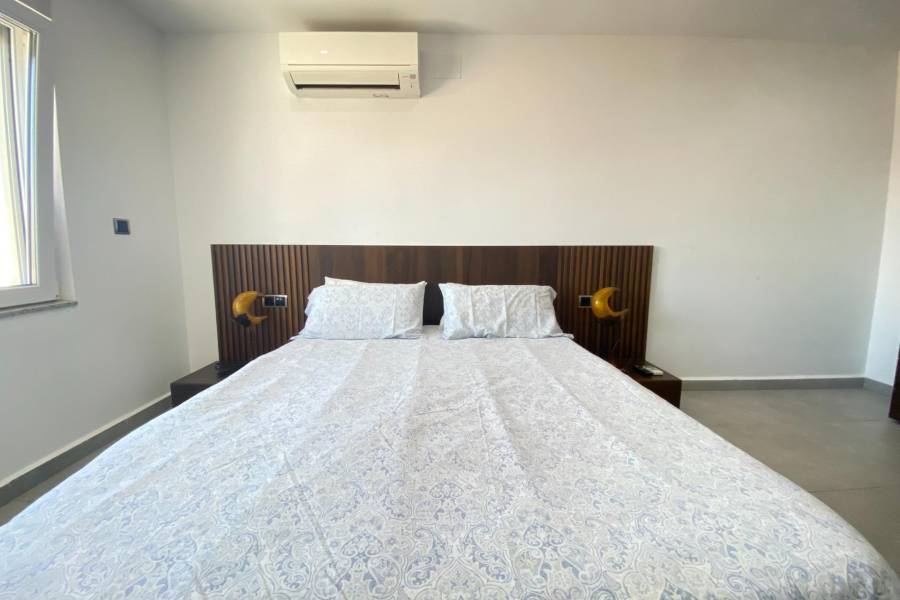 Venta - Villa de Lujo - Aldea del mar - Torrevieja