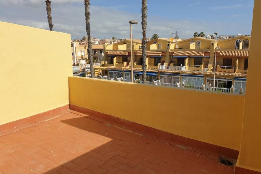 Vente - Maison mitoyenne - Rosaleda-los frutales - Torrevieja