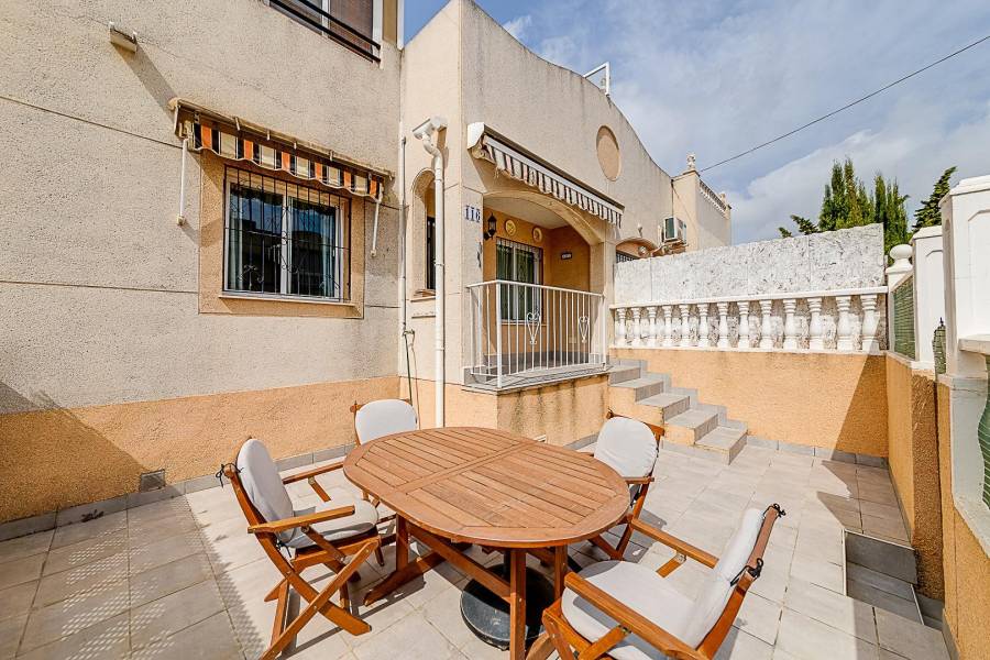 Venta - Adosado - Los balcones - Torrevieja