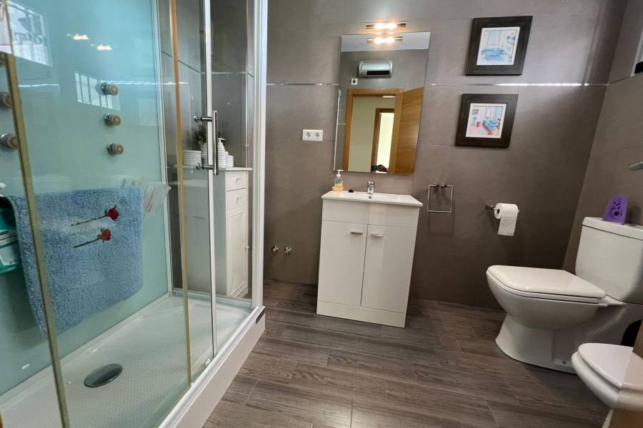 Venta o Alquiler - Dúplex - ZONA CENTRICA - CORVERA
