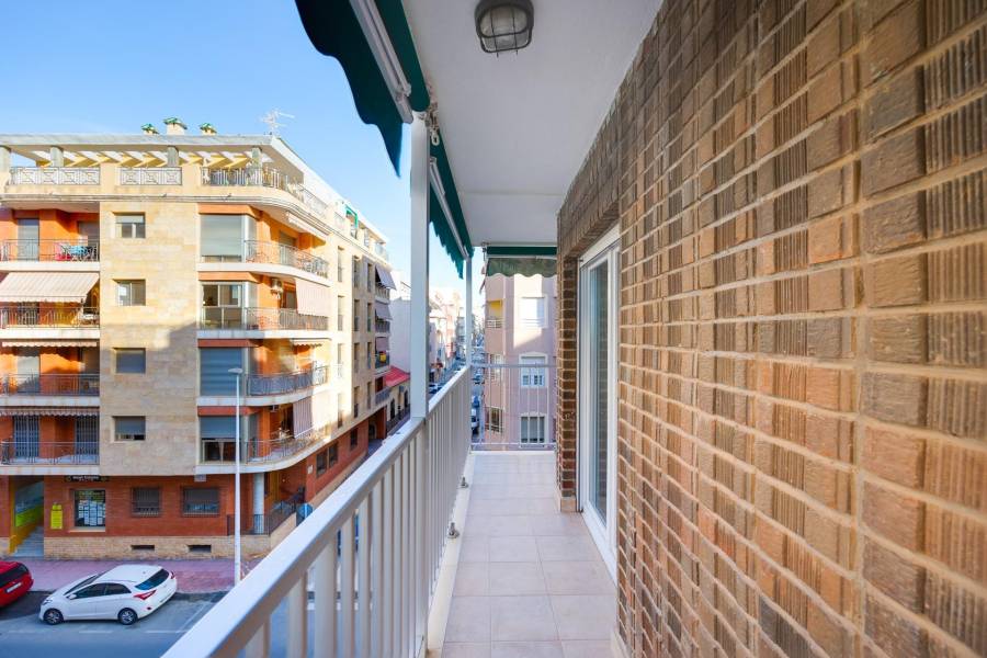 Vente - Appartement de ville - Playa del cura - Torrevieja