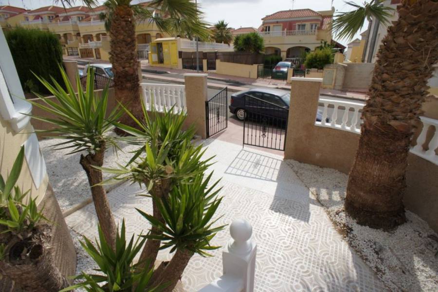 Venta - Chalet - Las Filipinas - Orihuela Costa