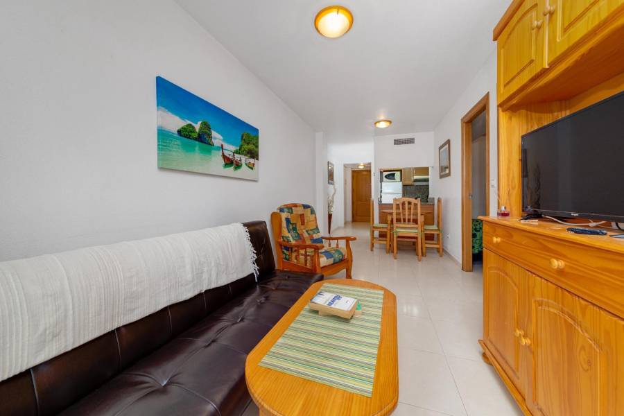 Sale - Apartment - Playa de los locos - Torrevieja