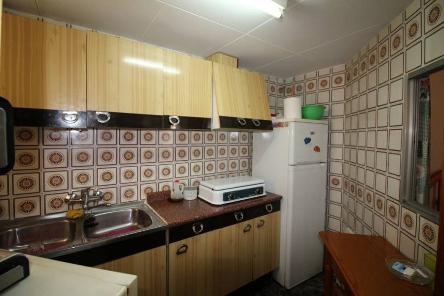 Sale - Apartment - Playa de los locos - Torrevieja
