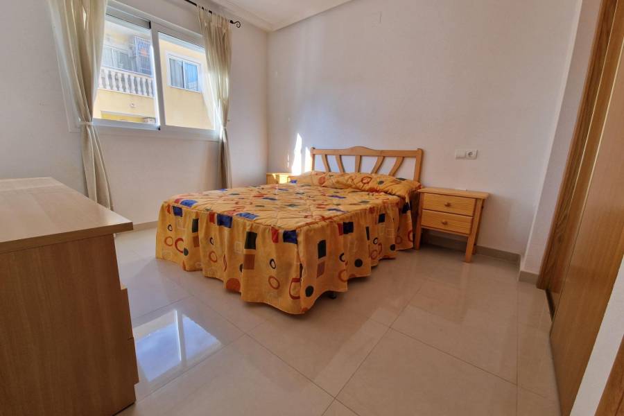 Sale - Apartment - Estacion de autobuses - Torrevieja