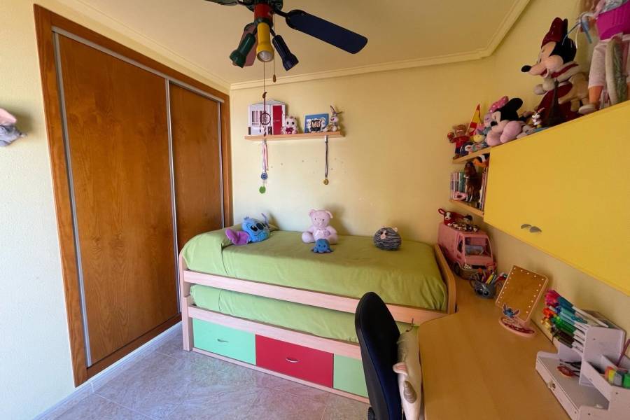 Sale - Terraced house - Sector 25 - Torrevieja