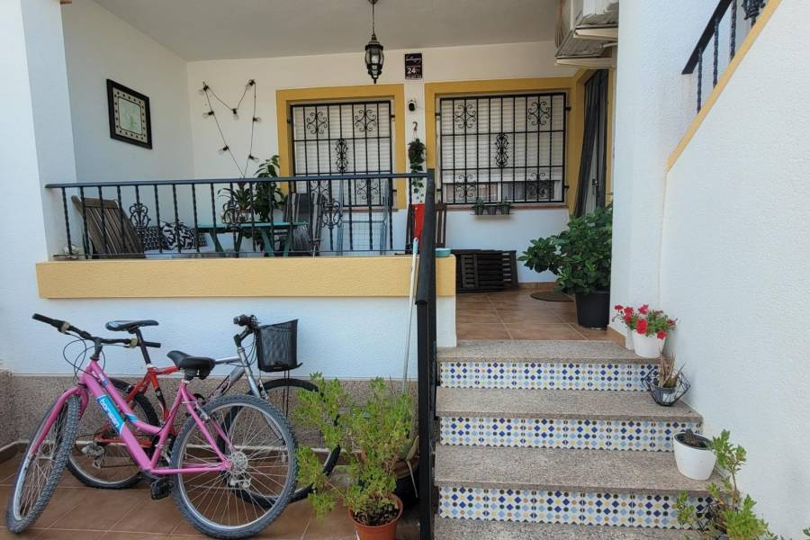 Sale - Bungalow Ground Floor - Molins-Campaneta-San Bartolomé - Orihuela