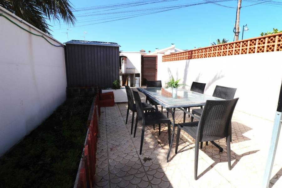 Venta - Adosado - Los Angeles - Torrevieja