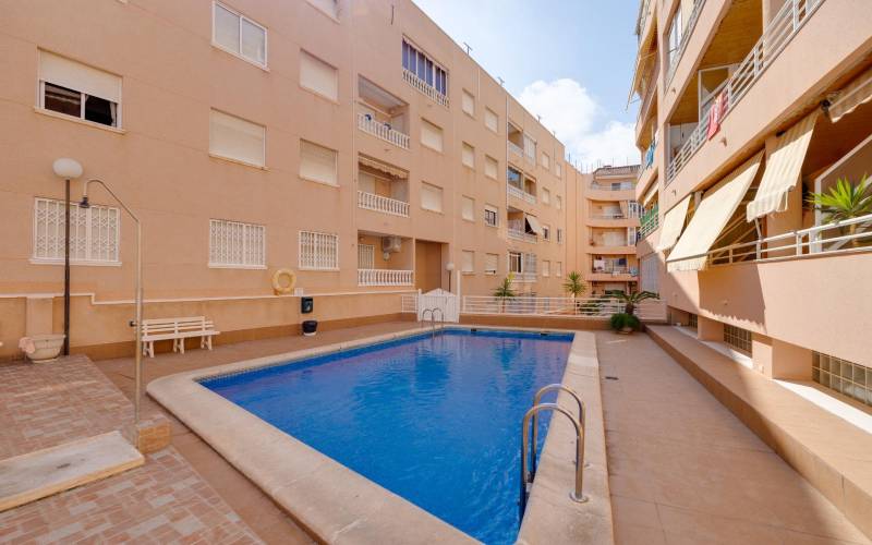 Apartamento - Sale - Playa del cura - Torrevieja