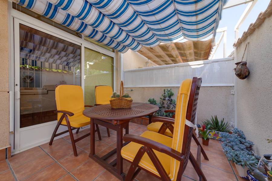 Vente - Maison mitoyenne - Aguas nuevas 2 - Torrevieja