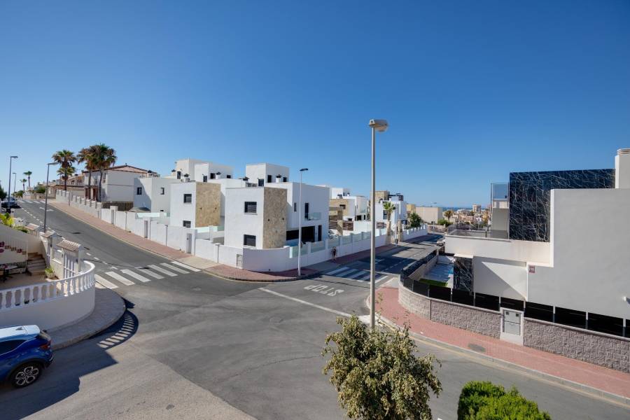 Venta - Casa Tipo Dúplex - Torre del moro - Torrevieja