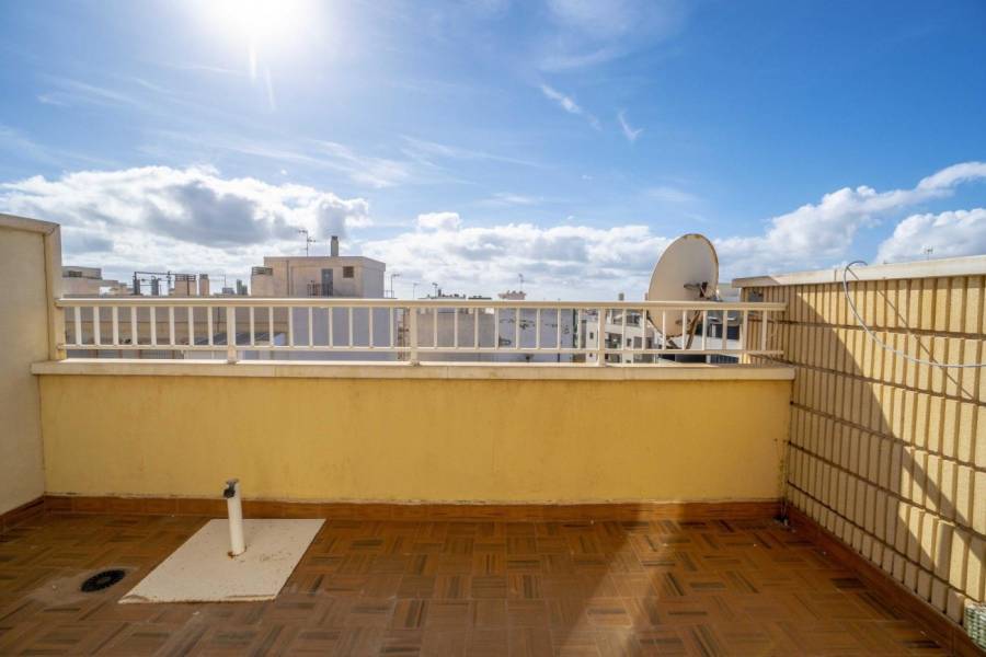 Sale - Penthouse - Centro - Torrevieja