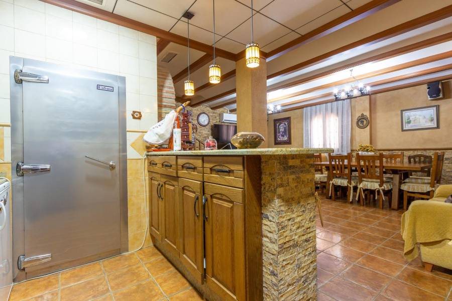 Sale - House - El Escorratel - Orihuela