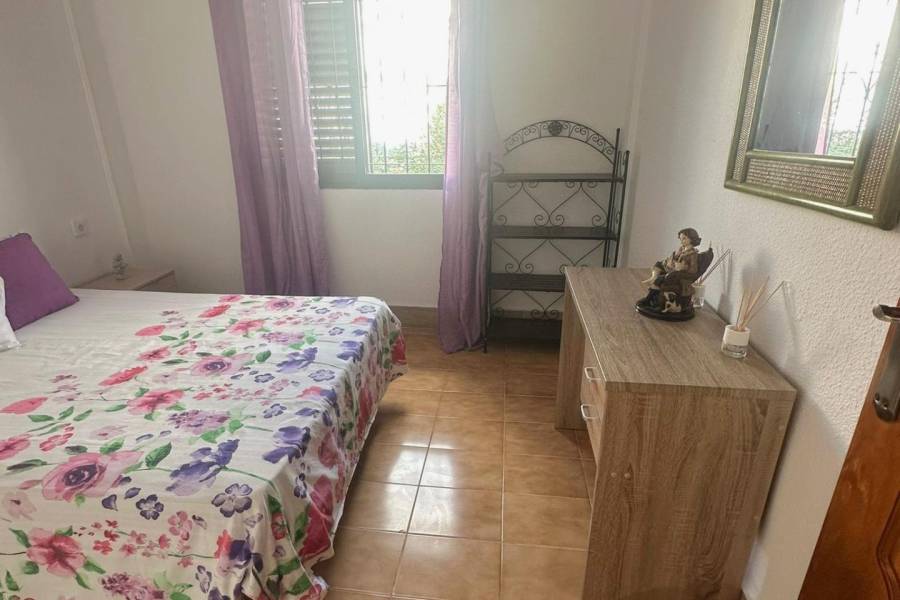 Vente - Bungalow Étage Bas - Calas blanca - Torrevieja