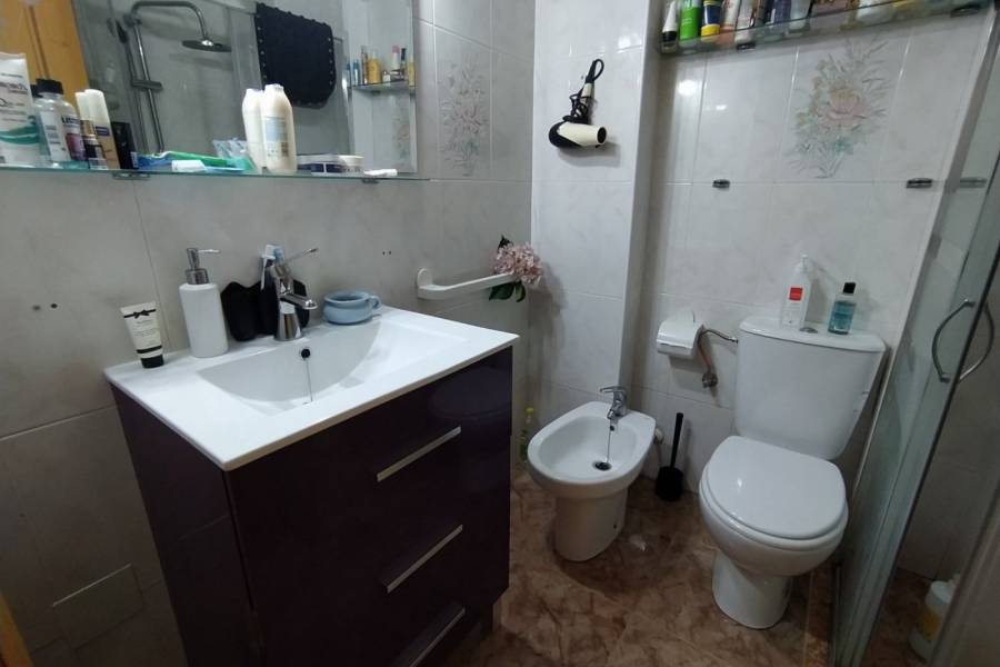 Sale - Apartment - Centro - Torrevieja