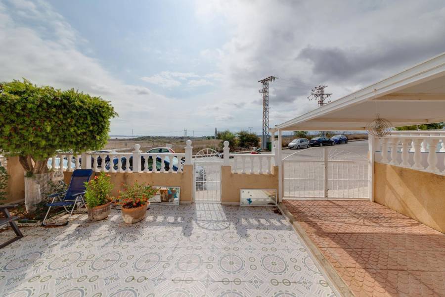 Sale - Single family house - Pueblo - San Miguel de Salinas