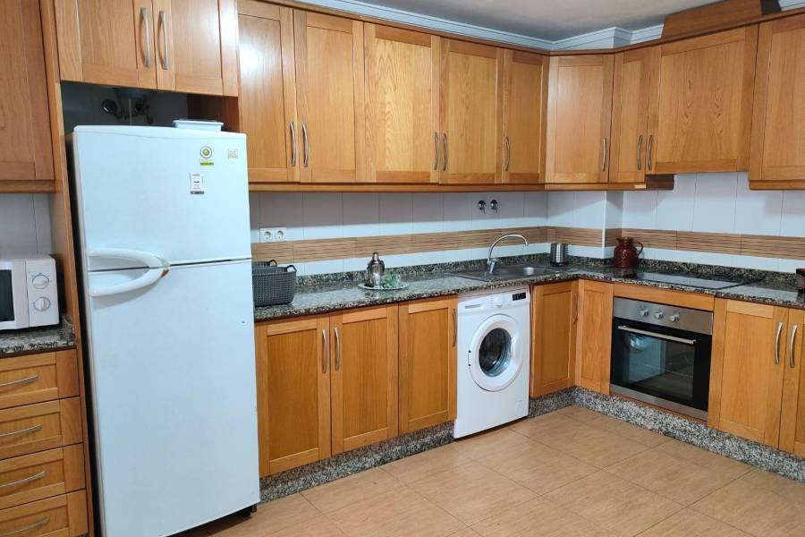 Sale - Apartment - Playa de los locos - Torrevieja