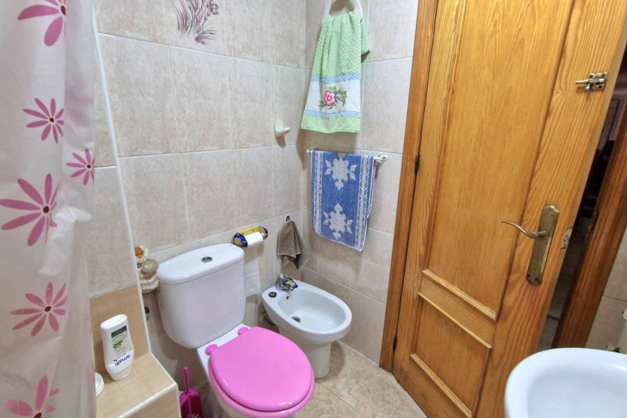 Sale - Apartment - Centro - Torrevieja