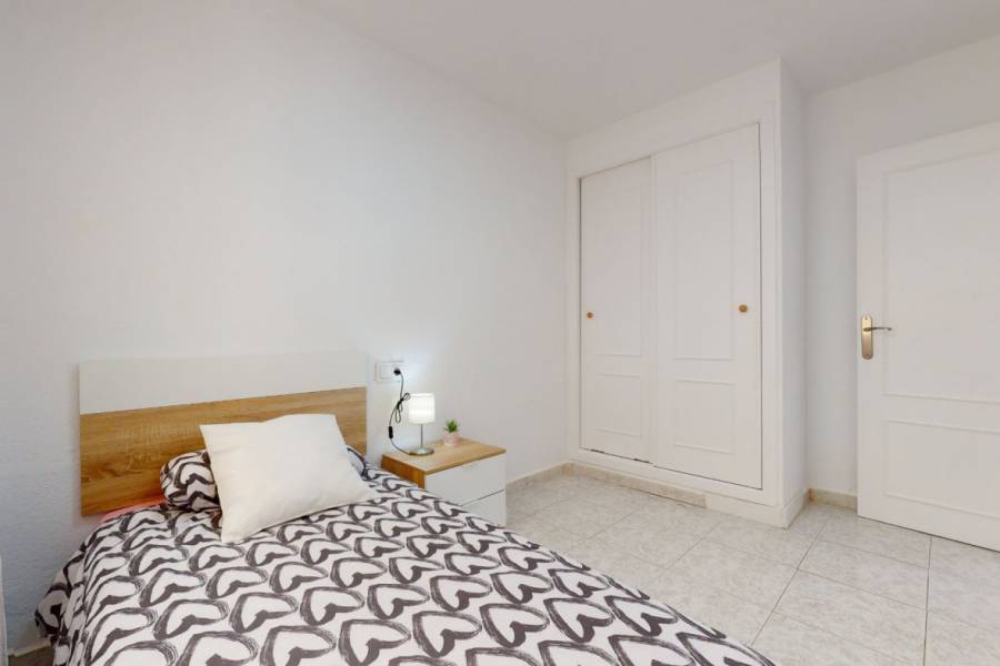 Venta - Bungalow Planta Baja - El chaparral - Torrevieja