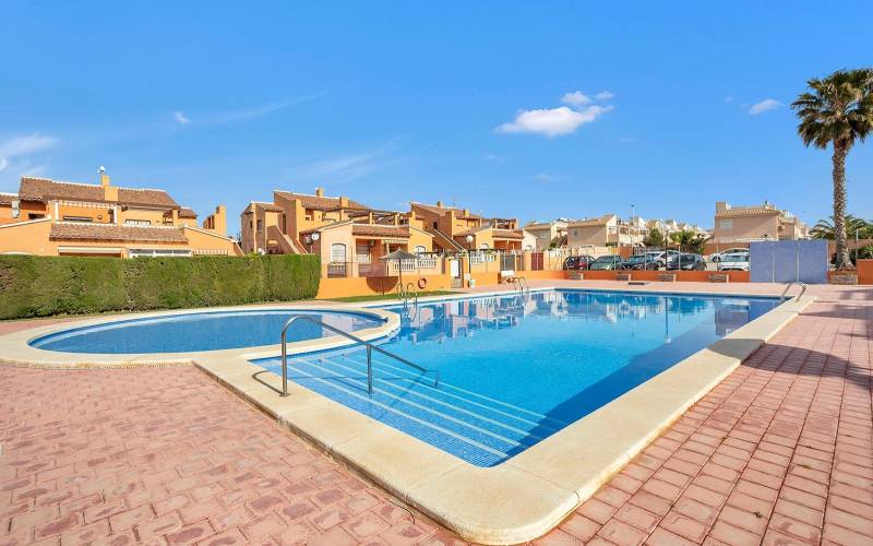 Bungalow Planta Baja - Sale - Torrejón - Torrevieja