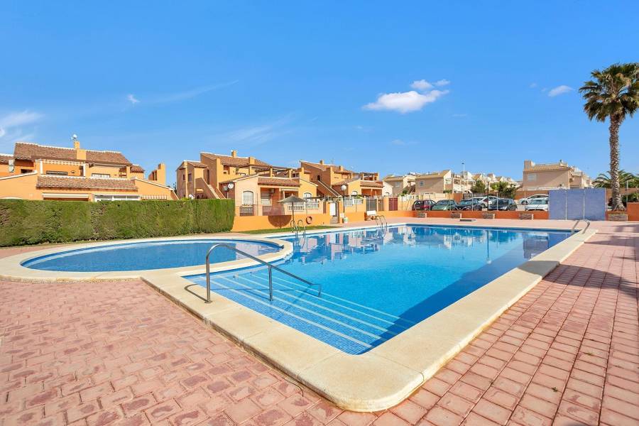 Bungalow Ground Floor - Sale - Torrejón - Torrevieja