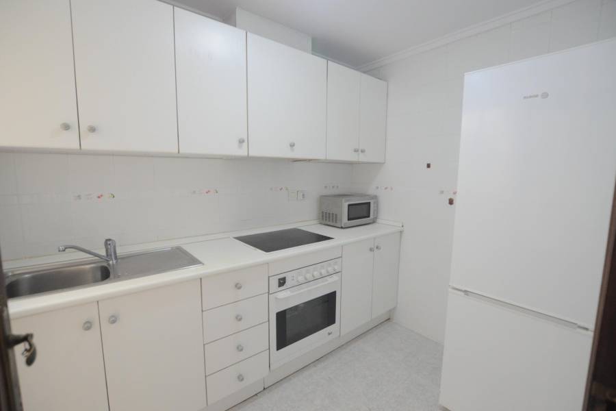 Sale - Flat - Centro - Torrevieja