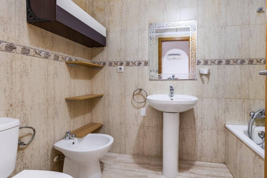 Sale - Apartment - Parque las naciones - Torrevieja