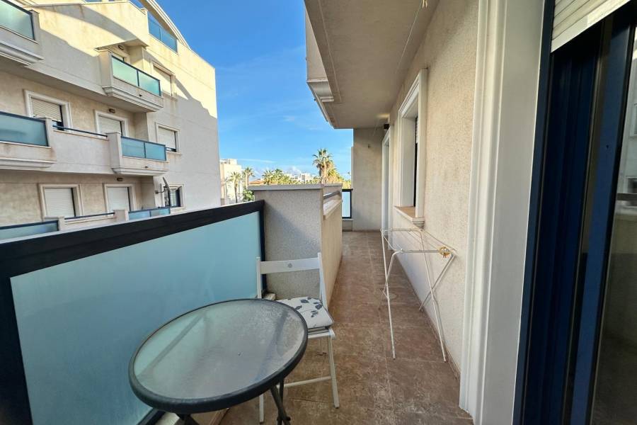 Sale - Apartment - Campoamor - Orihuela Costa