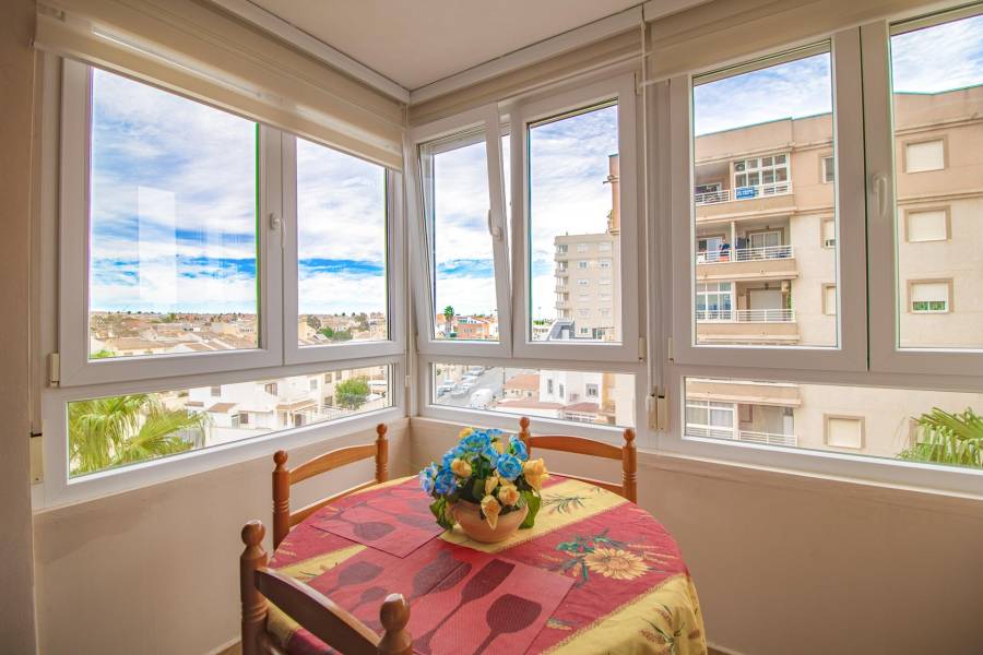 Sale - Apartment - Nueva Torrevieja - Torrevieja