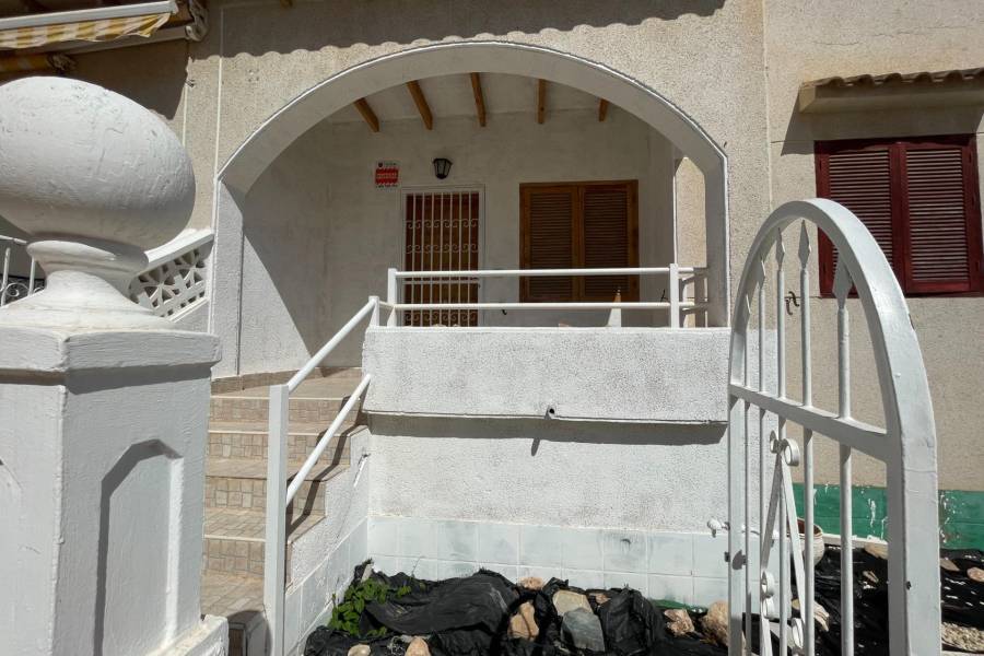 Sale - Terraced house - Los altos - Torrevieja