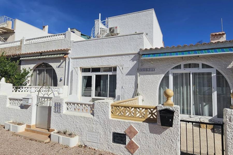 Bungalow - Venta - La siesta - Torrevieja