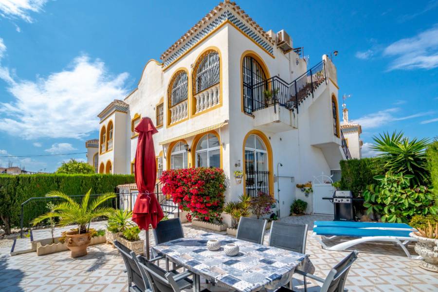 Vente - Rez-de-chaussée - Aguas nuevas 1 - Torrevieja