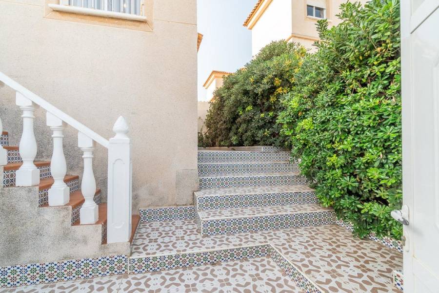 Sale - Terraced house - Los altos - Torrevieja