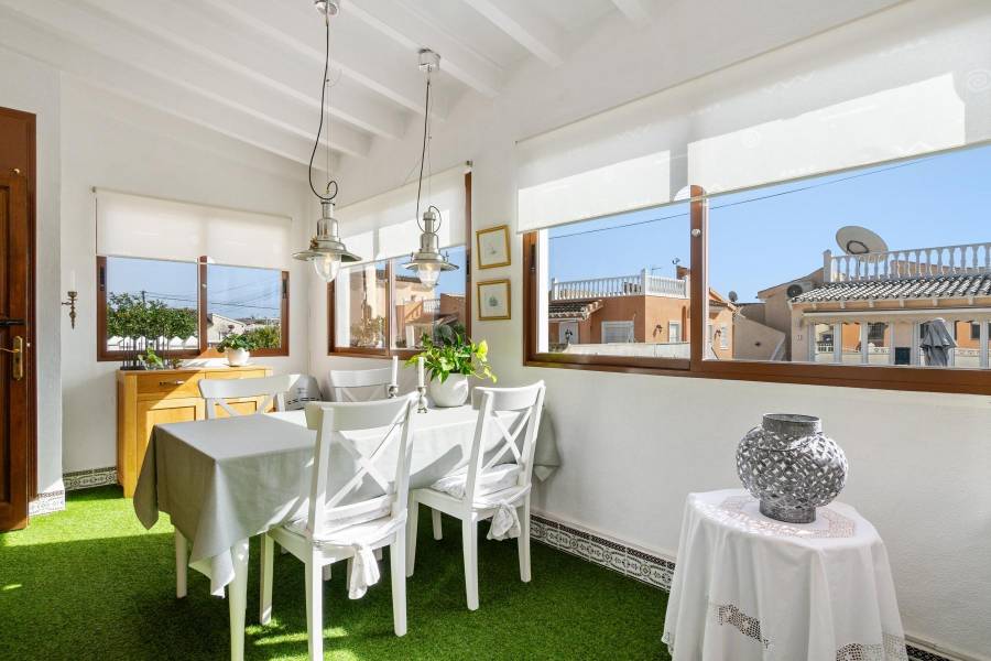 Vente - Maison individuelle - Punta Prima - Orihuela Costa