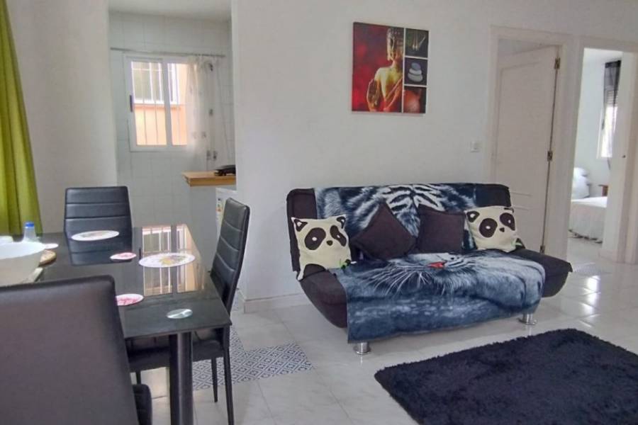 Vente - Bungalow Étage Haut - Aguas nuevas 1 - Torrevieja