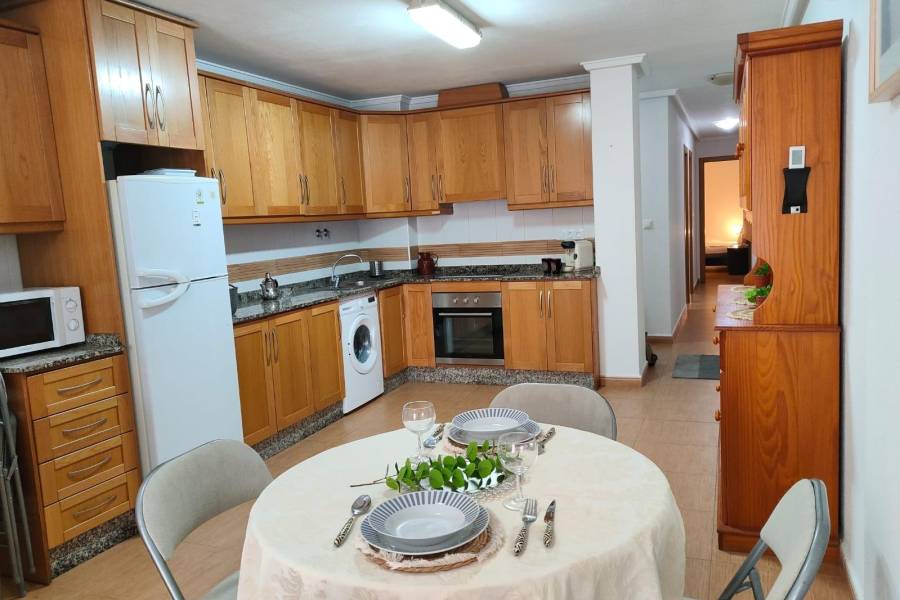 Sale - Apartment - Playa de los locos - Torrevieja