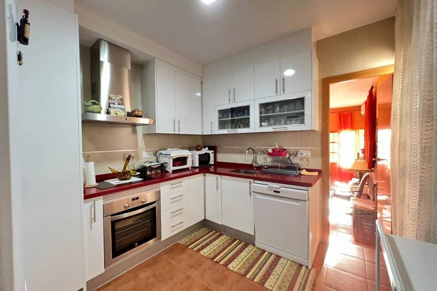 Venta o Alquiler - Dúplex - ZONA CENTRICA - CORVERA